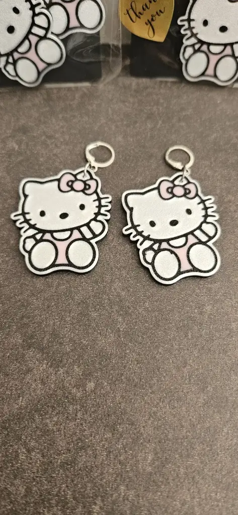 Boucles d'oreilles Hello Kitty